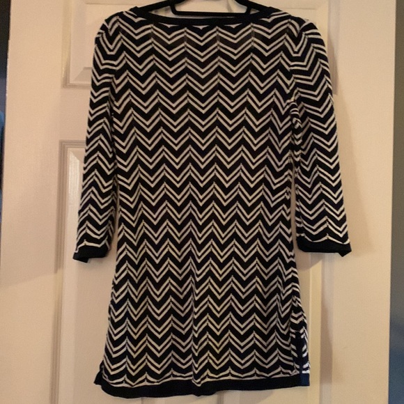 WHBM geometric pattern knit tunic - Picture 6 of 13
